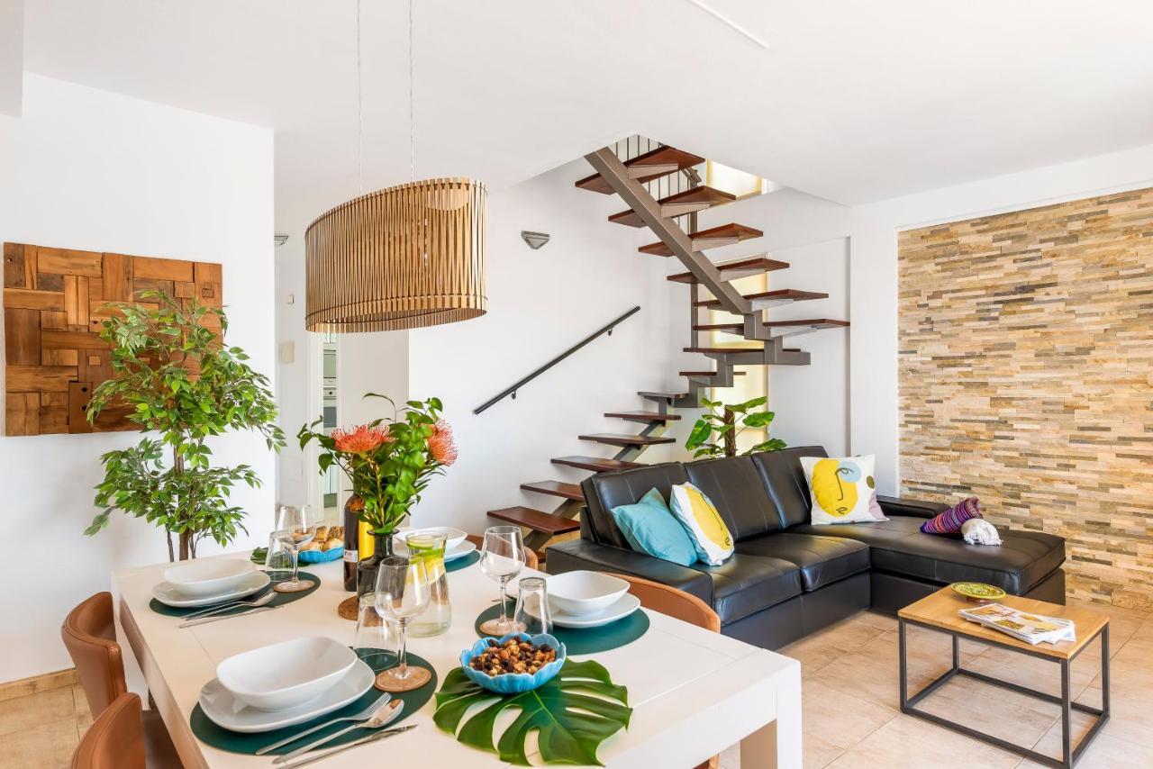 Beachfront Triplex With Swimming Pool & Parking Radazul Buitenkant foto